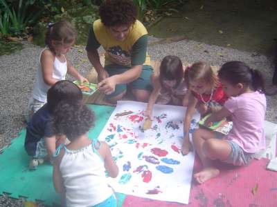 pintando máscaras africanas...